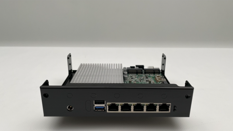 Enclosure for Noah 4 motherboard